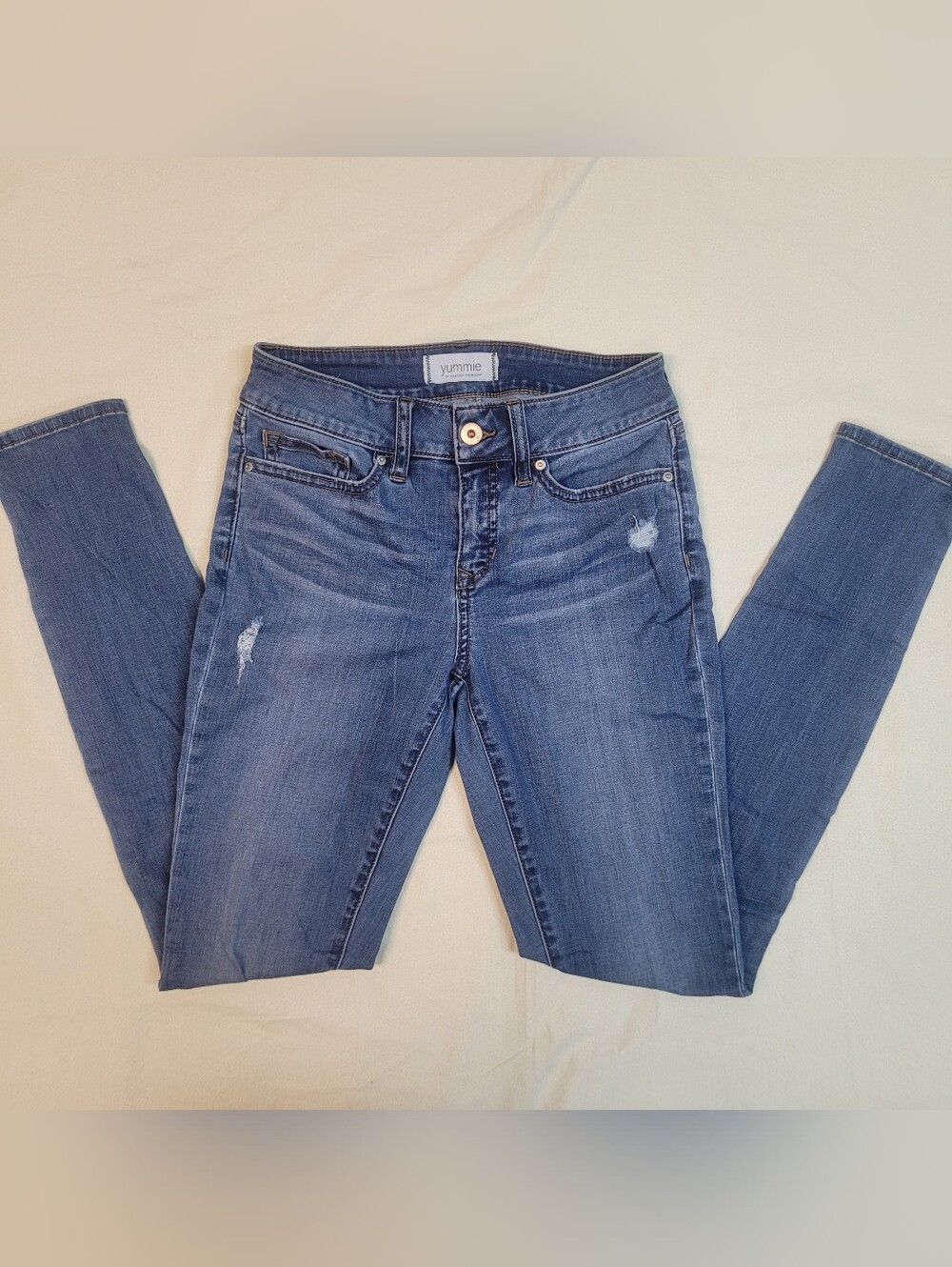 YUMMIE by Heather Thomson JEANS Women's 26 Super Skinny Distressed Denim